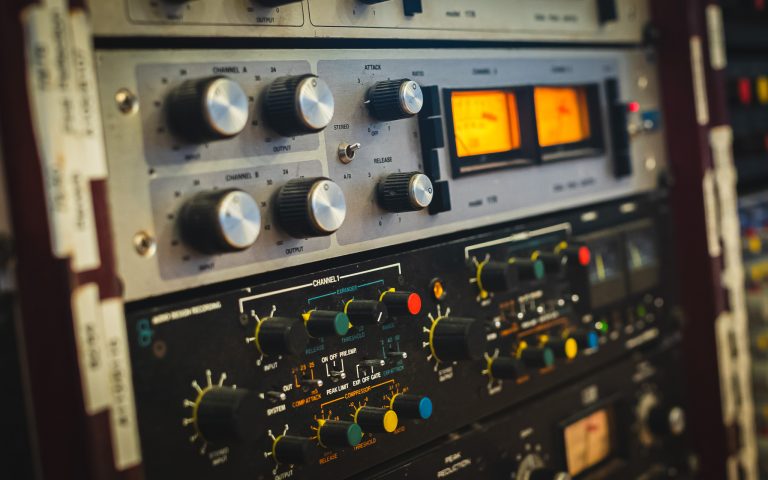 Control room studio 3_16