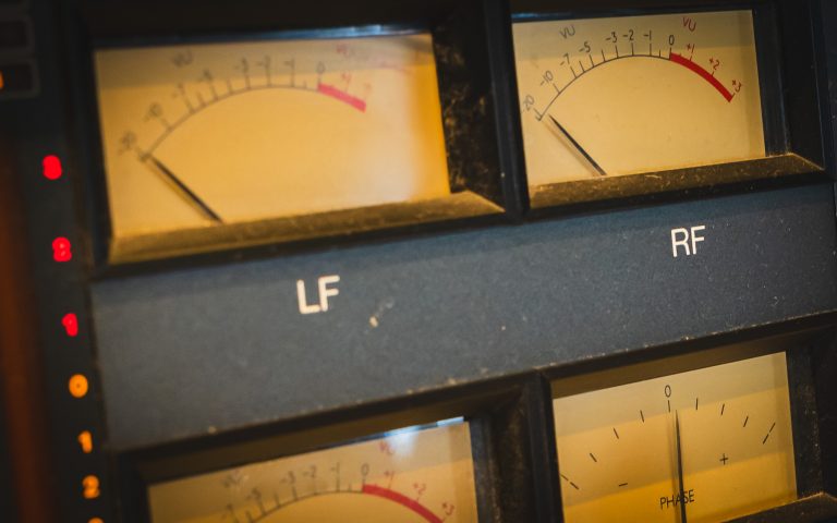 Control room studio 3_13