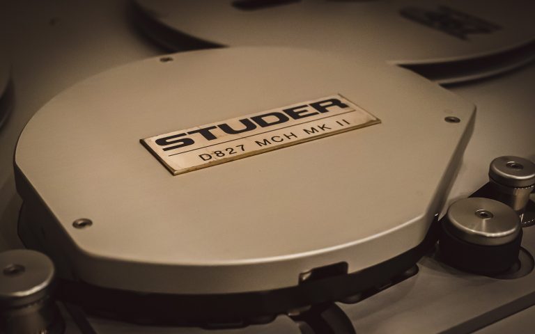 Control room studio 3_10