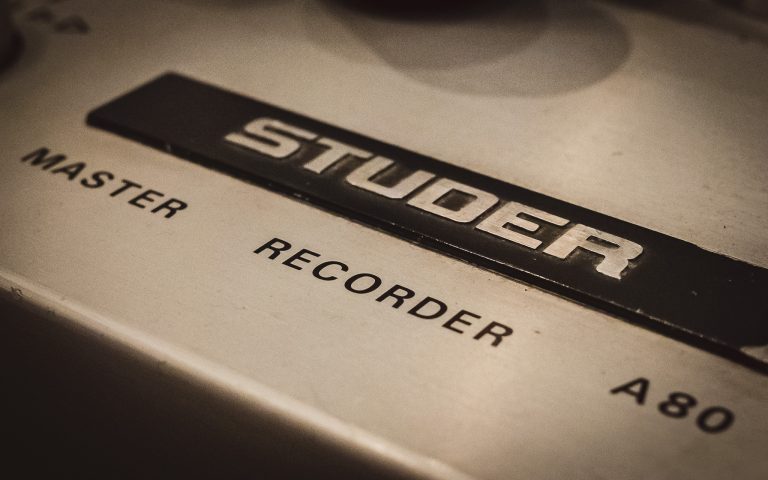 Control room studio 3_7