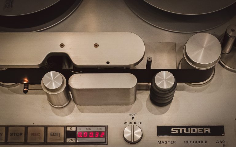 Control room studio 3_5